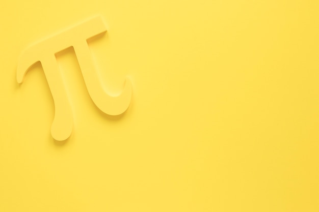 你爱的不是我,你心里还藏着谁,你爱的不是我,是否是我错了,是什么歌里的？